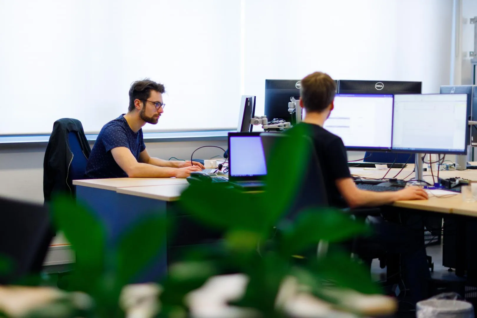 WIJ STAAN VOOR
KRACHT DOOR
SAMENWERKING